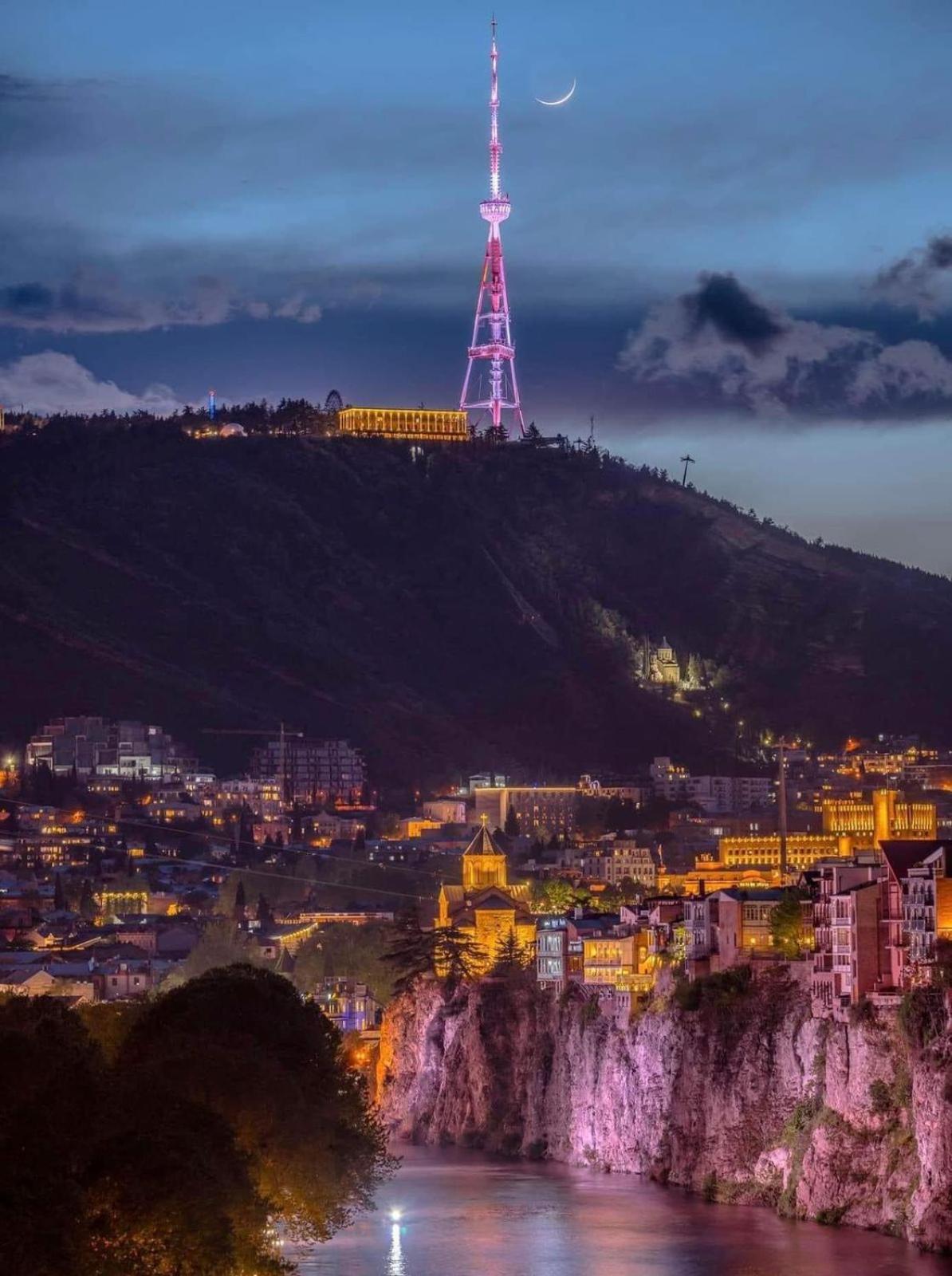 Apartment In The Heart Of Tbilisi Eksteriør bilde